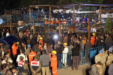 Turchia, la tragedia in miniera scatena la guerriglia Istanbul