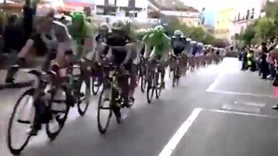 VIDEO: Giro d’Italia a Nocera, ciclista grida: “Terroni!”