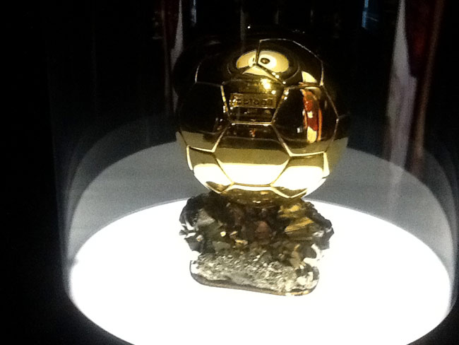 Casa Milan, Seedorf si raccomanda a Paolo B. Da Cracco a Sheva: ecco i presenti. LE FOTO Casa Milan, Seedorf si raccomanda a Paolo B. Da Cracco a Sheva: ecco i presenti. LE FOTO