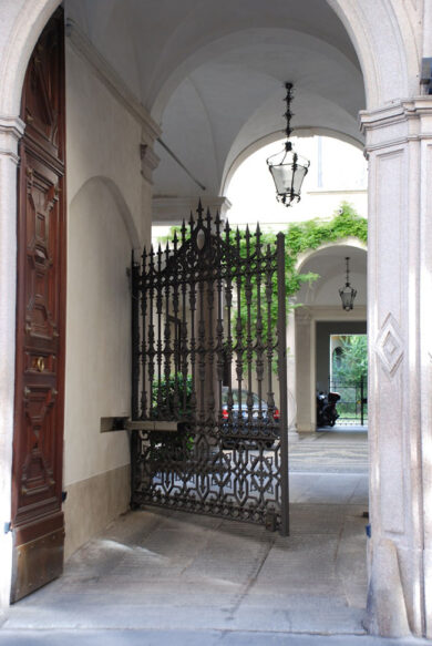 Scopri la Milano nascosta. Domenica ci sono i cortili aperti. Foto