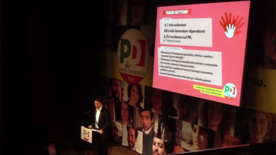 VIDEO: Renzi chiude la campagna elettorale a Milano e punta sul terzo settore