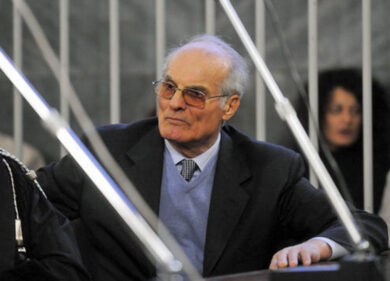 La Lega Nord candida il tabaccaio sceriffo. “Ma se potessi tornare indietro…”