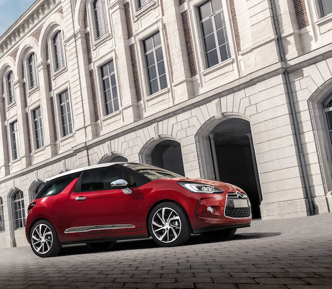 DS 3 e DS 3 Cabrio uno sguardo unico