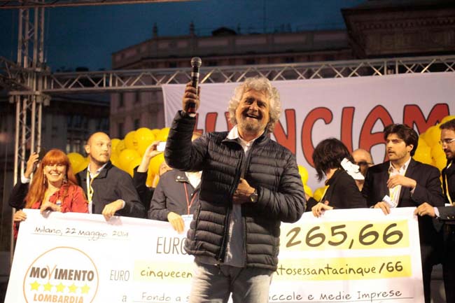 Renzi: “Nessun dubbio, vinciamo noi”. Grillo: “Cattivissimi, ma non violenti”