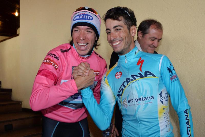 Fabio Aru spettacolare: incendia il Giro sulle salite di Pantani Fabio Aru spettacolare: incendia il Giro sulle salite di Pantani
