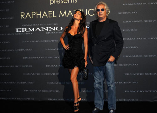 Sara Tommasi, che pagina Facebook bollente… FOTO