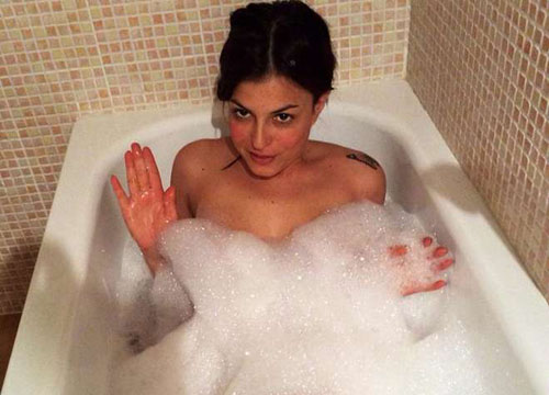 Sara Tommasi, che pagina Facebook bollente… FOTO