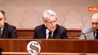 VIDEO: Manconi PD racconta Scajola in carcere legge Gesù di Nazareth di Ratzinger