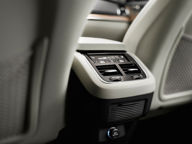 Volvo XC90 la più lussuosa di tutte Volvo XC90 la più lussuosa di tutte
