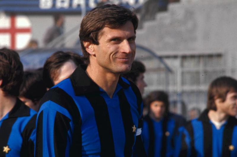 Facchetti in mostra: dalle sfide con Pelè ai trionfi di Herrera Facchetti in mostra: dalle sfide con Pelè ai trionfi di Herrera