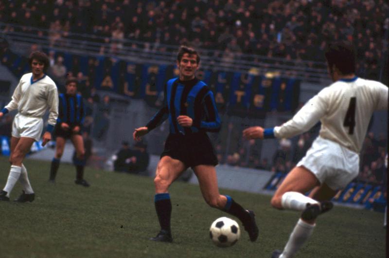 Facchetti in mostra: dalle sfide con Pelè ai trionfi di Herrera Facchetti in mostra: dalle sfide con Pelè ai trionfi di Herrera