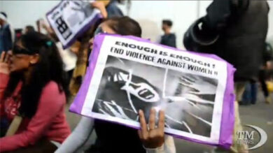 VIDEO: due ragazzine stuprate e poi impiccate, nuovo orrore in India