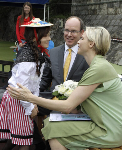 Monaco, erede in arrivo per il principe Alberto: Charlene incinta