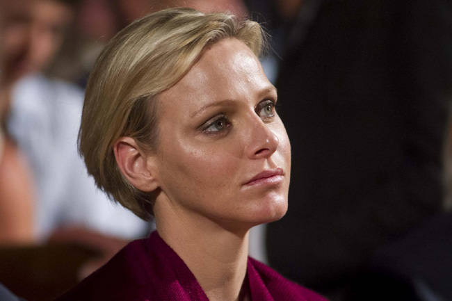 Monaco, erede in arrivo per il principe Alberto: Charlene incinta