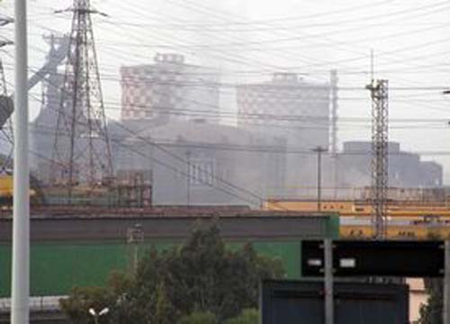 Ilva, 15mila euro alle famiglie di Tamburi Ilva, 15mila euro alle famiglie di Tamburi