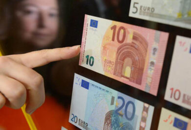 Arriva la nuova banconota da 10 euro. Come riconoscerla in 3 mosse