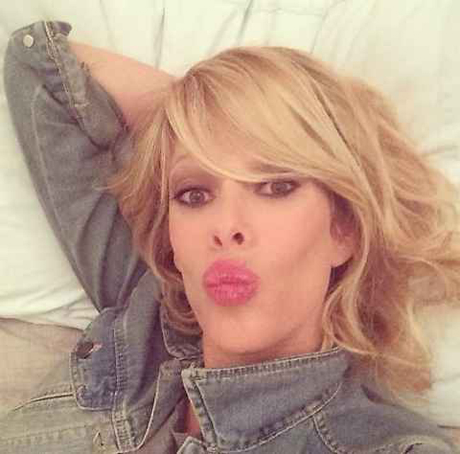 Alessia Marcuzzi, Extreme Makeover e bikini hot
