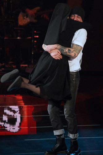 La finalissima di The Voice: tutto il mondo punta su Suor Cristina… FOTO