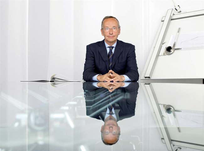Volkswagen, Laurea ad honorem in Design a Walter de Silva Volkswagen, Laurea ad honorem in Design a Walter de Silva