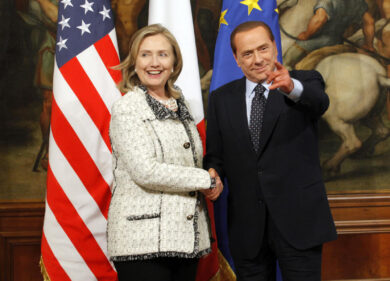 “Berlusconi furioso e con manie”. La verità sul rapporto Silvio-Usa