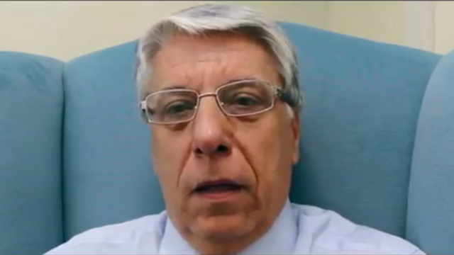 Giovanardi sfida Fedez in rima. E il mondo rap si complimenta Giovanardi sfida Fedez in rima. E il mondo rap si complimenta