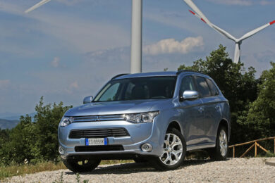Mitsubishi Outlander PHEV  oltre l’ibrido