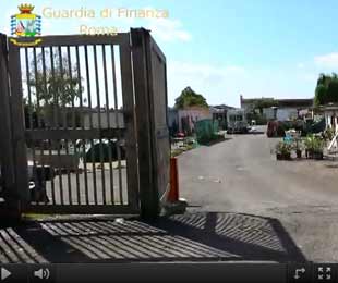 Un buco nero da 24 mln di euro. Nomadi, l’inutile falò del Comune