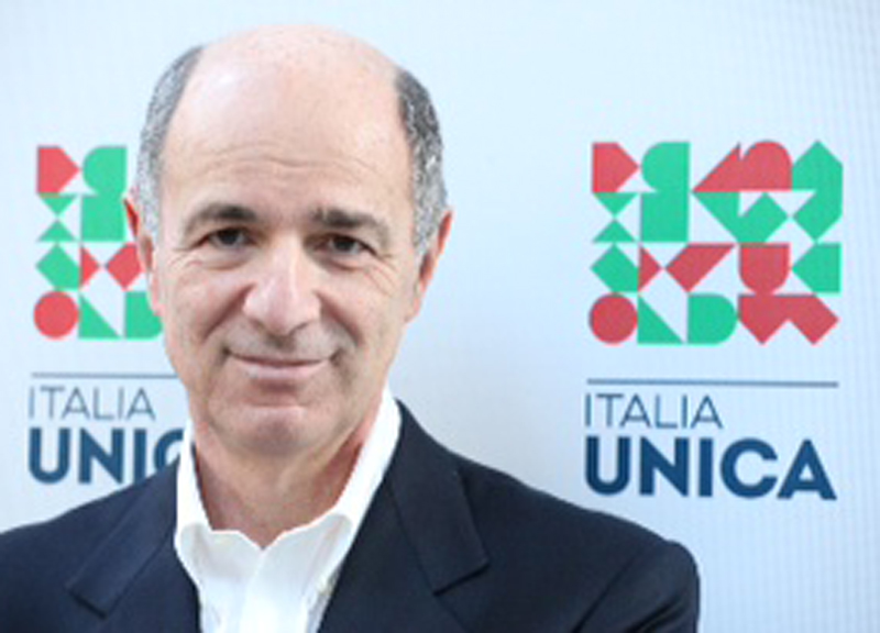 Italia unica, il Passera (non) solitario. E Giovanna Salza scende in campo… Italia unica, il Passera (non) solitario. E Giovanna Salza scende in campo…