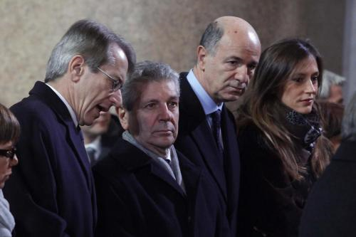 Italia unica, il Passera (non) solitario. E Giovanna Salza scende in campo… Italia unica, il Passera (non) solitario. E Giovanna Salza scende in campo…