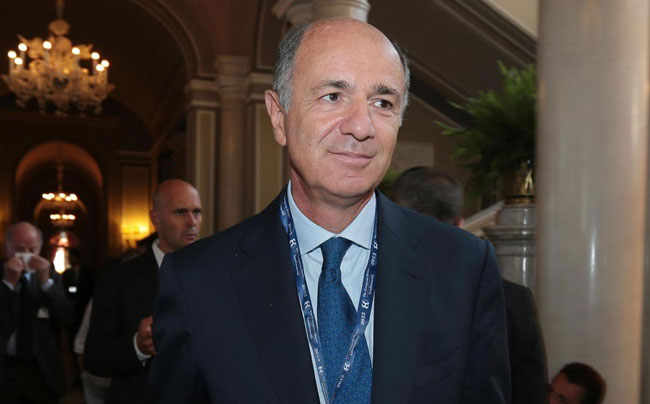 Italia unica, il Passera (non) solitario. E Giovanna Salza scende in campo… Italia unica, il Passera (non) solitario. E Giovanna Salza scende in campo…