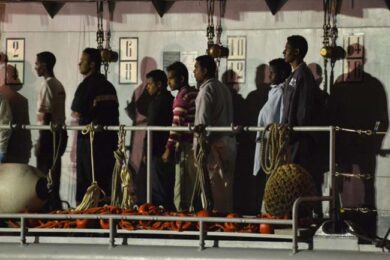 Sicilia, nuovo naufragio nel Canale. Recuperati dieci corpi