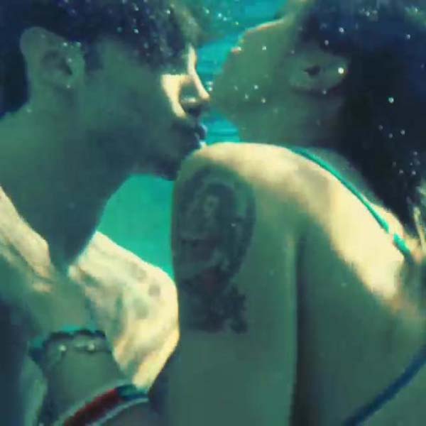 Belen e Stefano, passione sott’acqua Belen e Stefano, passione sott’acqua