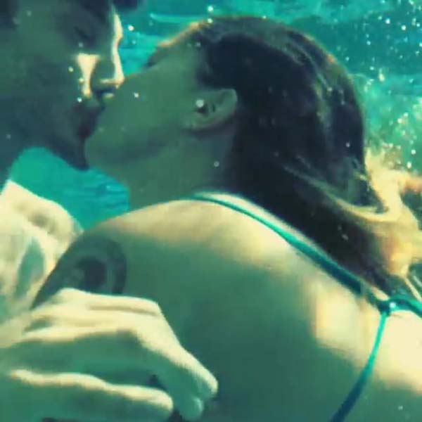 Belen e Stefano, passione sott’acqua Belen e Stefano, passione sott’acqua