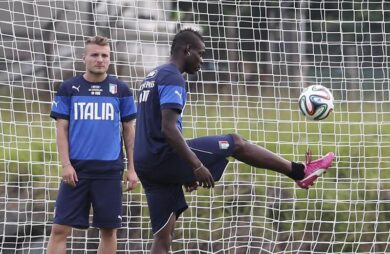 La (contro)storia di Balotelli e la sua lotta al razzismo nel calcio