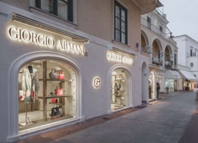 Re Giorgio conquista Capri: prima boutique Armani nell’isola