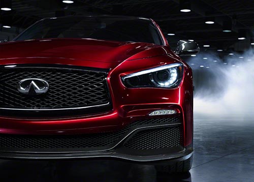 Infiniti Q50 Eau Rouge in passerella al “Festival of Speed” di Goodwood