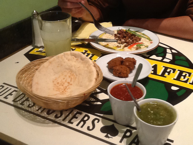 La musica in festa lungo le strade di Parigi – FOTO E VIDEO