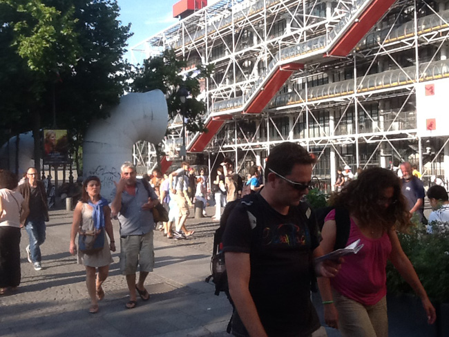 La musica in festa lungo le strade di Parigi – FOTO E VIDEO