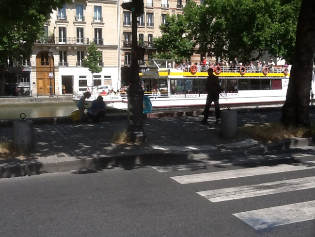 La musica in festa lungo le strade di Parigi – FOTO E VIDEO