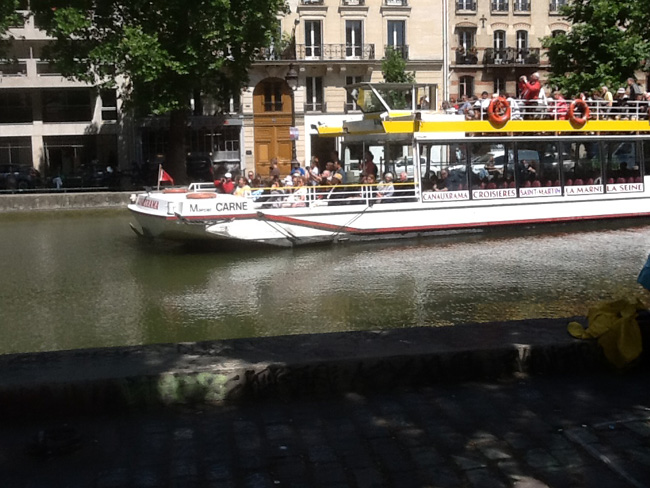 La musica in festa lungo le strade di Parigi – FOTO E VIDEO
