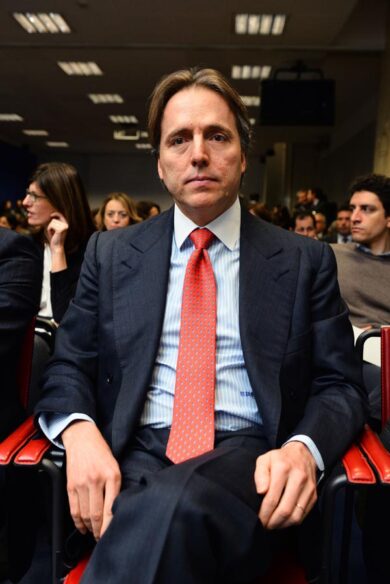 Duello al sole per il Club Med: Bonomi pronto a lanciare l’Opa