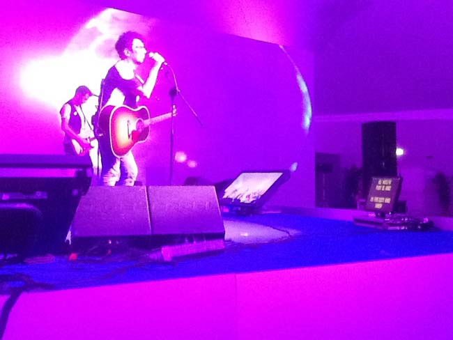 Edoardo Bennato, che spettacolo il suo concerto a Fiuggi Edoardo Bennato, che spettacolo il suo concerto a Fiuggi