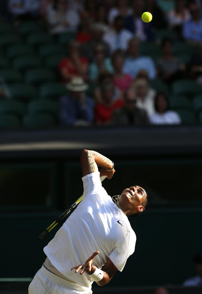 Tennis, Wimbledon: impresa Kyrgios, fuori Nadal Tennis, Wimbledon: impresa Kyrgios, fuori Nadal
