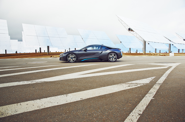 BMW i8 si trasforma in realtà l’idea di un’automobile sportiva BMW i8 si trasforma in realtà l’idea di un’automobile sportiva