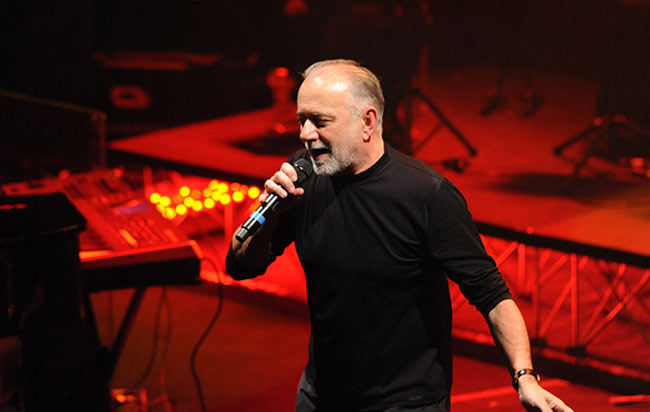 Addio a Giorgio Faletti, i funerali. Foto e video Addio a Giorgio Faletti, i funerali. Foto e video