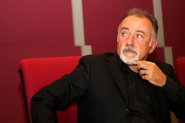 Addio a Giorgio Faletti, i funerali. Foto e video Addio a Giorgio Faletti, i funerali. Foto e video