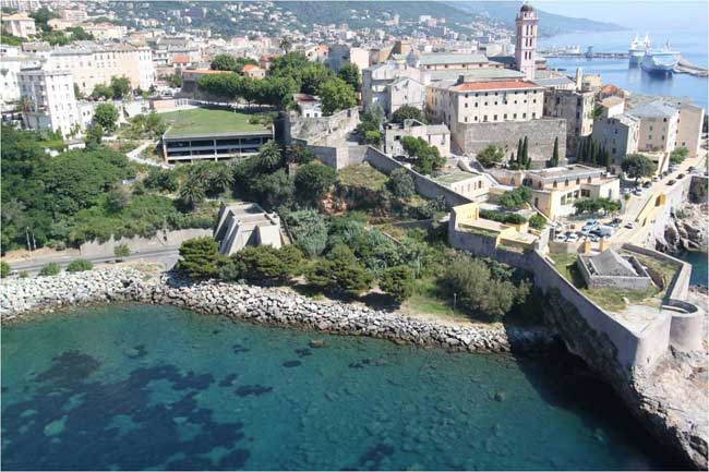 Vacanza nella natura selvaggia… alla scoperta della Corsica Vacanza nella natura selvaggia… alla scoperta della Corsica