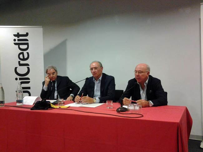 UniCredit, rivoluzione hi-tech per le filiali UniCredit, rivoluzione hi-tech per le filiali