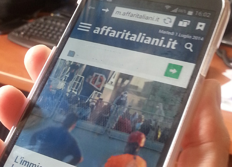Galleria foto 'E Twitter rese onore al primo quotidiano online' - foto 1
