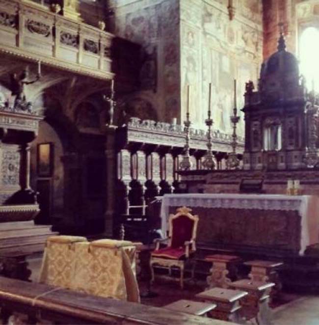 Laura Chiatti è incinta. Le foto del matrimonio Laura Chiatti è incinta. Le foto del matrimonio
